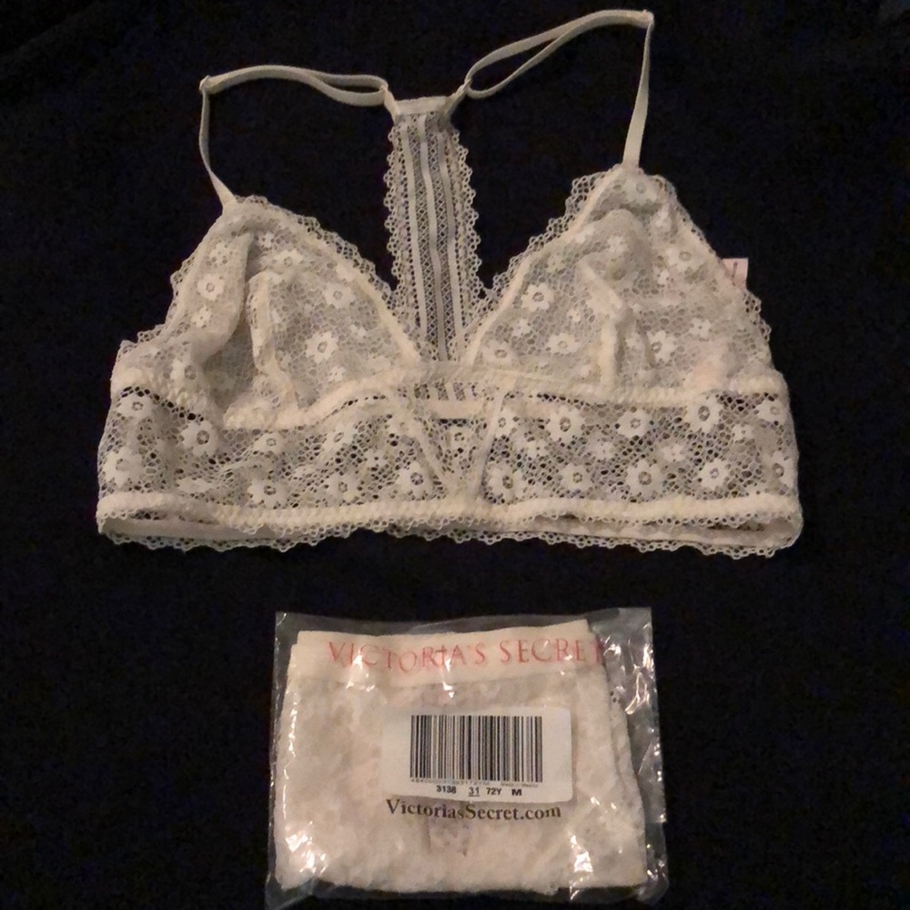 NWT Victoria’s Secret bralette and panty bundle
